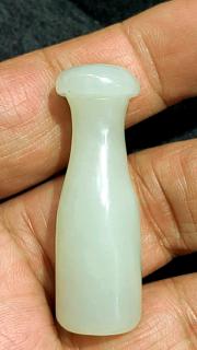 清代和田玉烟嘴,保真和田玉